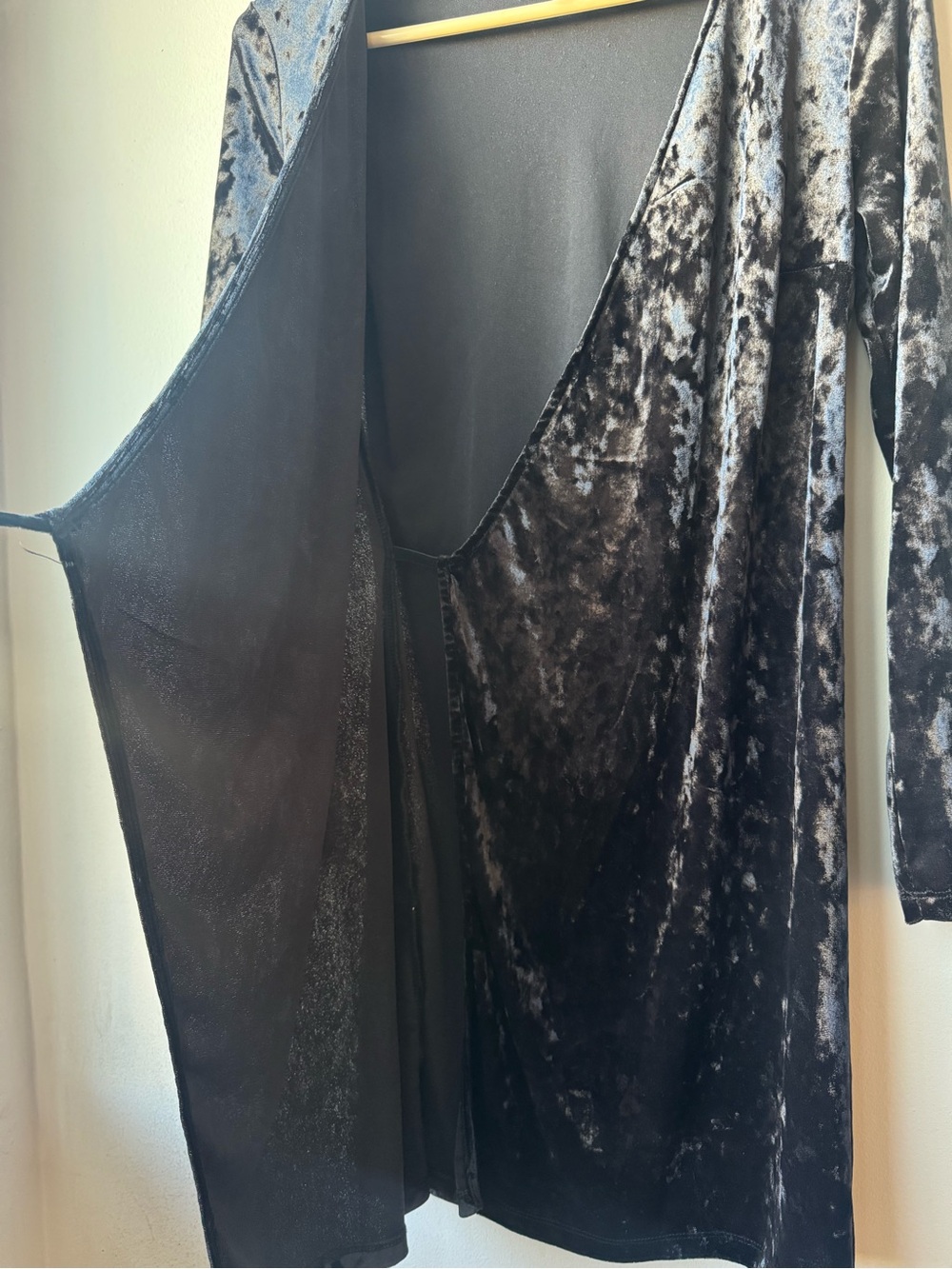 Black Velvet Wrap Dress - Picture 5 of 11
